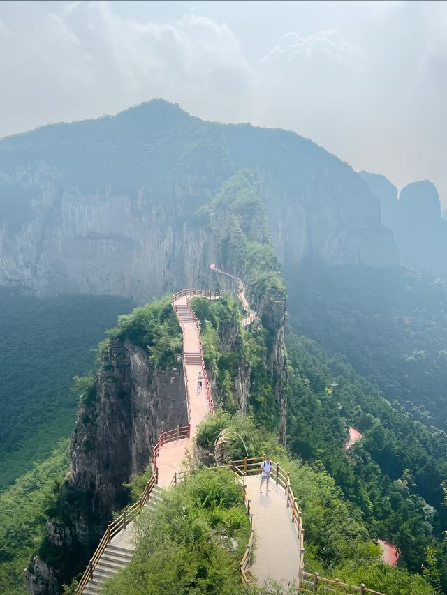 傳說中孫悟空被壓500年的地方