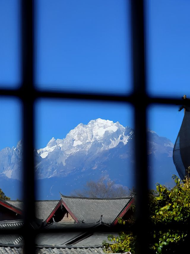 躺著看雪山丽江的獨棟花園小院真的太美了！