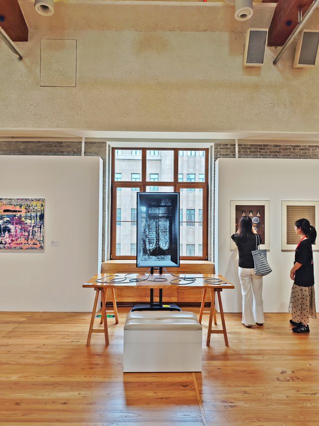 上海新展｜和平飯店裡的The 24 Windows