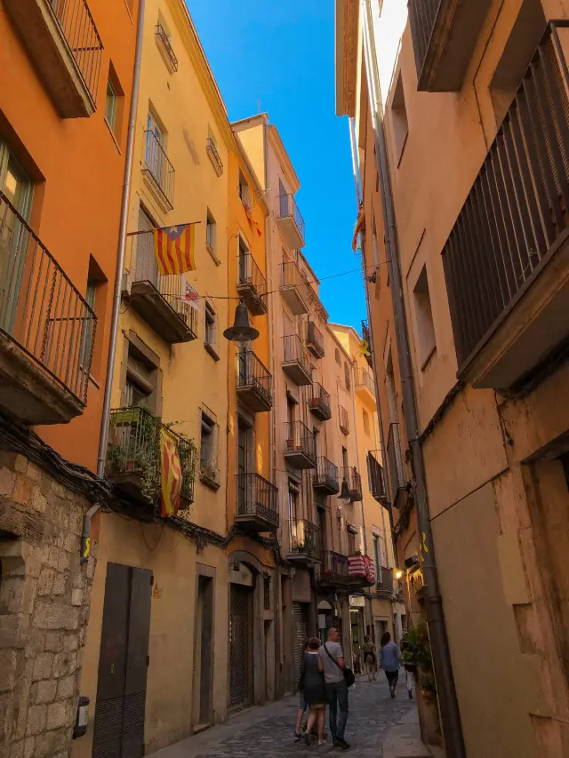 Medieval Streets of Girona, Spain 🇪🇸