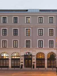 🌟 Istanbul's Chic Retreat: 10 Karakoy Highlights ✨