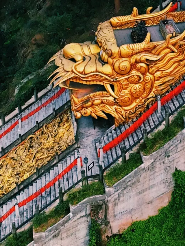 Bodhisattva Temple, Sleeping Buddha, Chanting Hall, Thousand-Hand Guanyin, Hall of the Four Heavenly Kings