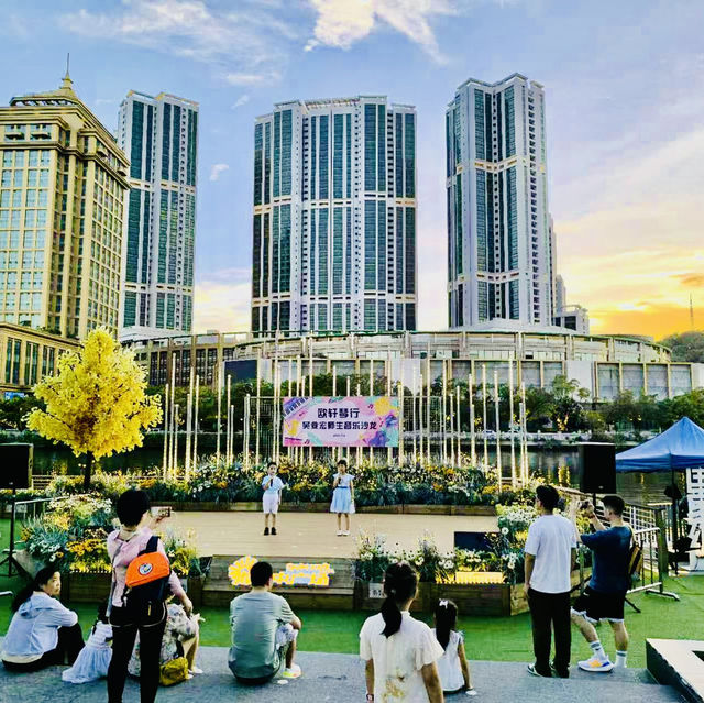 逛逛中山興中廣場東街集市 逛逛中山興中廣場東街集市