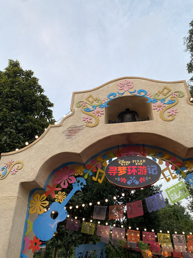 Halloween at Shanghai Disney Resort