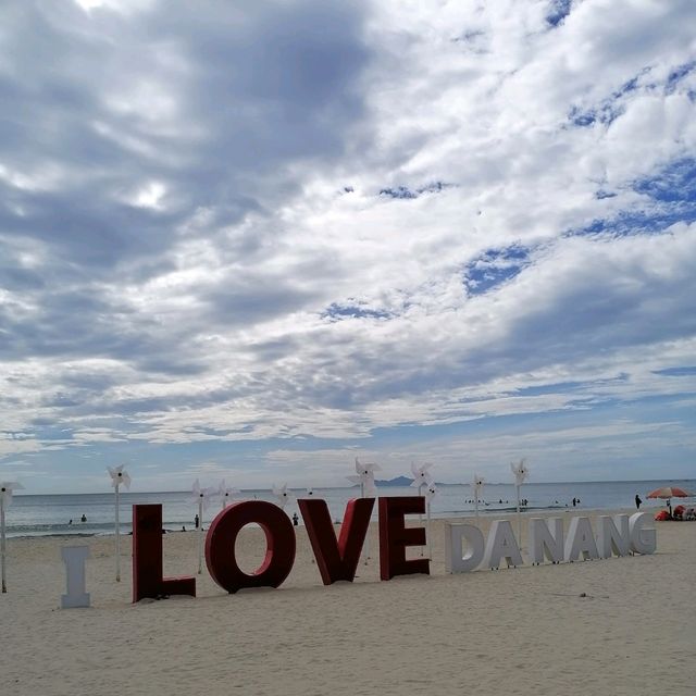 My Khe Beach: Vietnam’s Shimmering Coastal Paradise