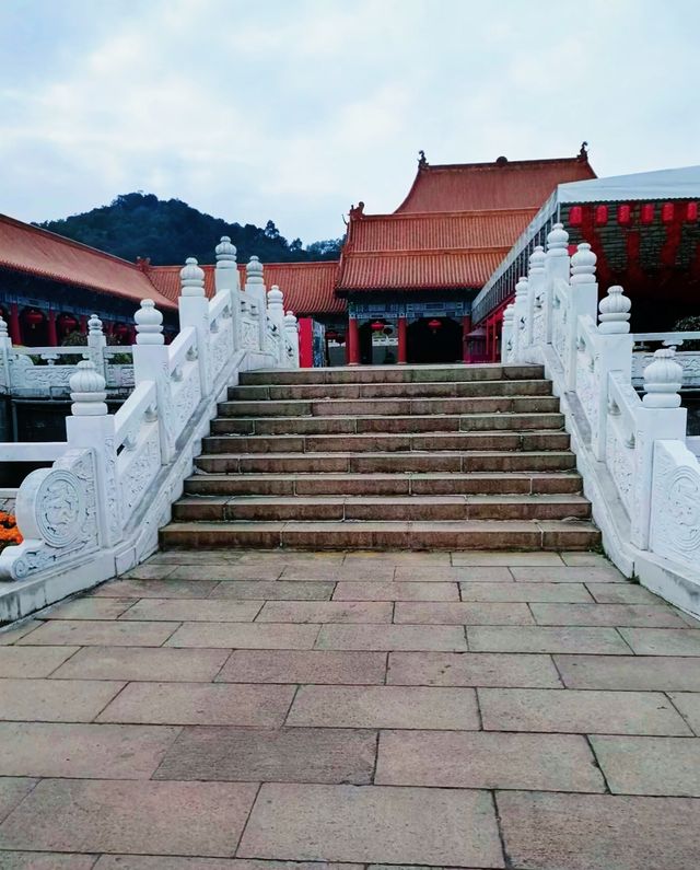 消失的戲班未解之謎南海影視城。