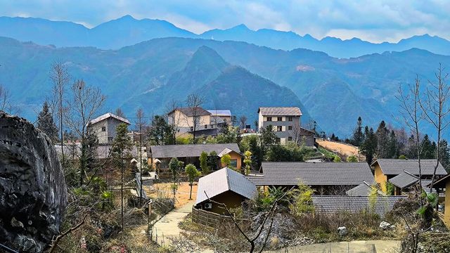 重慶大巴山秘境-九坪村-雪寶山