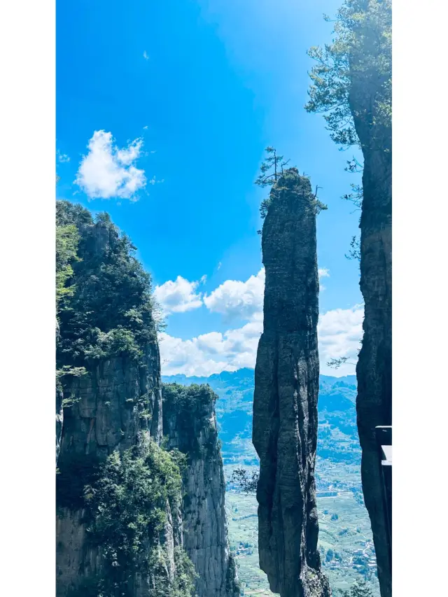 Ensi Tujia and Miao Autonomous Prefecture: A Detailed Travel Guide for Families