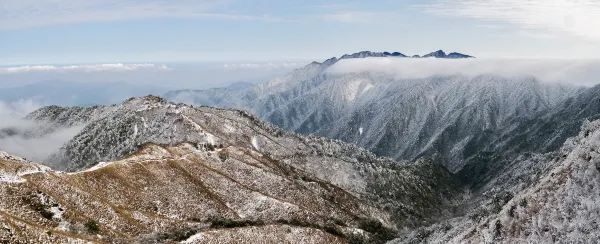 Discover the Secret to Stunning Cloud Seas at White Wugong Mountain!