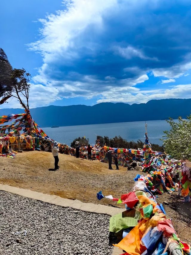 大涼山 瀘沽湖