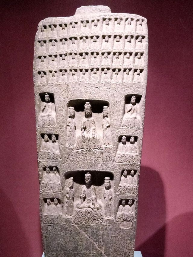 Xi'An Museum: Rare Colkections and Nice Atmosphere