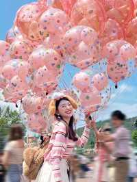 Hong Kong Disneyland's is a Dreamland 😍❤️