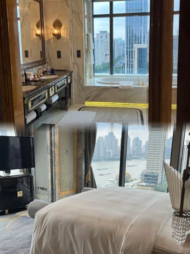 窮遊黨必住，上海外灘瑞吉酒店性價比逆天