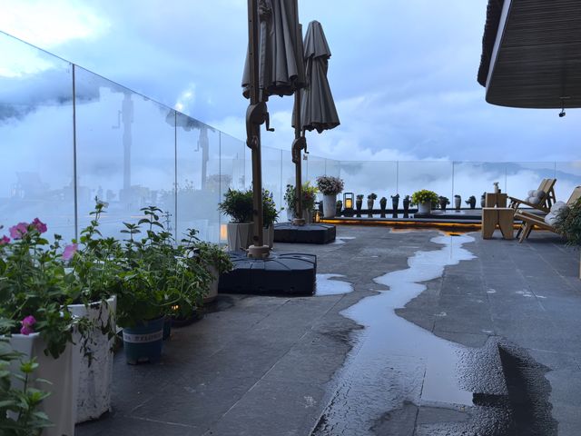 躺睇雲海梯田！呢間酒店先係龍脊最佳觀景位