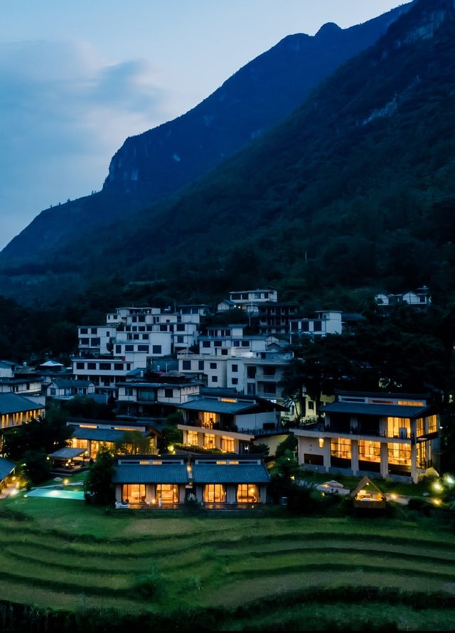 貴州｜與世隔絕的陸家寨古榕村