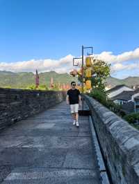 臨海亞朵4.0，喺古城邊住進茶園庭院