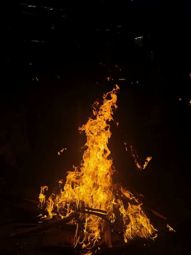 在22℃的大理，感受火把節100℃的熱情