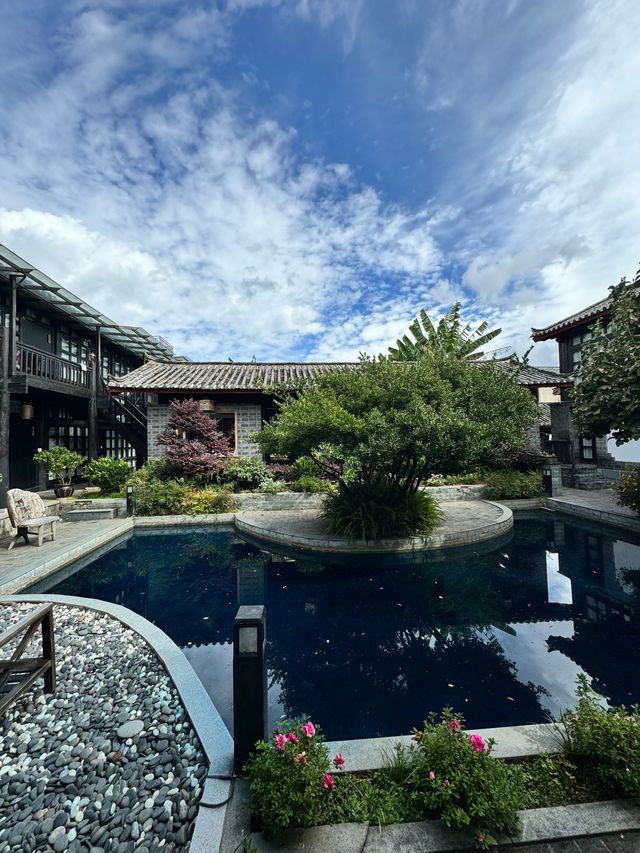 麗江束河古鎮︱絕美有味道的庭院