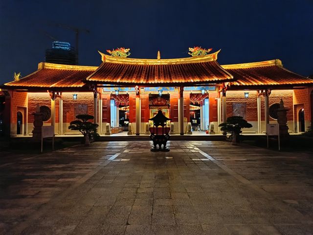 漳州南山寺:夜靜天如水,來尋不染心 漳州南山寺:夜靜天如水,來尋不染心
