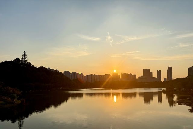 跑遍長沙公園⑥|尖山湖公園:高新區打工人的週末活力寶藏地 跑遍長沙公園⑥|尖山湖公園:高新區打工人的週末活力寶藏地