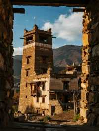 滇西北秘境老姆登!秋日雲海翻湧,帶孩子住怒族民宿、學非遺手作