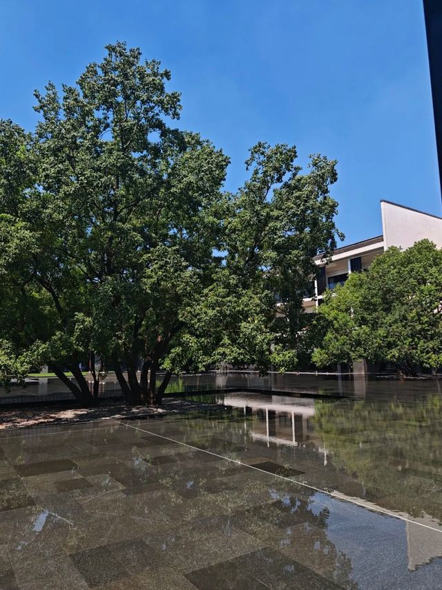 像美術館一樣的酒店