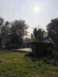 樂山旅遊必住！江景民宿直面樂山大佛