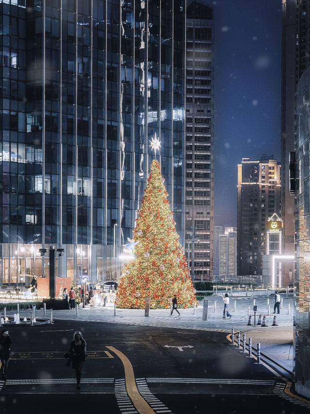 重慶IFS童話聖誕彼得兔家族陪你過5G節日 重慶IFS童話聖誕彼得兔家族陪你過5G節日