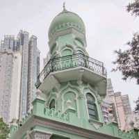 隱藏在鬧市的薄荷綠色清真寺🕌