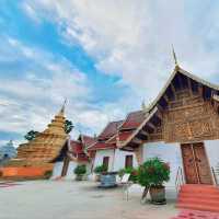 วัดพระธาตุ​ศรีจอมทอง