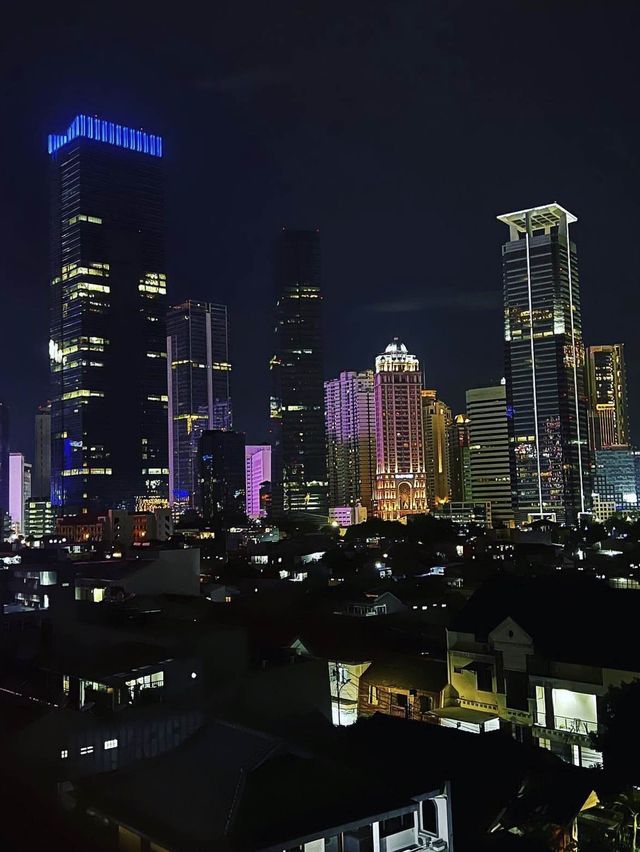 New Rooftop Lounge In Jakarta 🌃