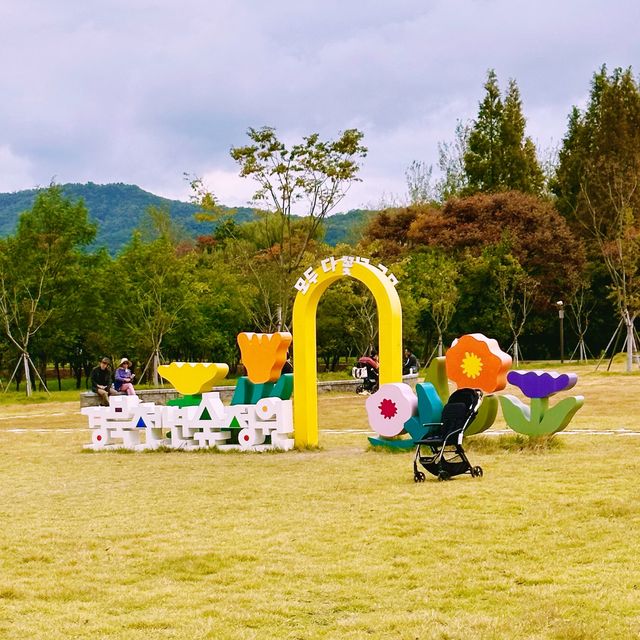 🌷 꽃과 자연의 심포니, 클래식이 나오는 경북천년숲정원에서 힐링여행해보세요!💕