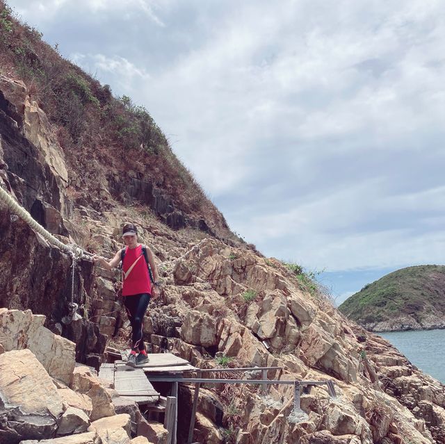 鴨脷洲神秘後花園：玉桂山