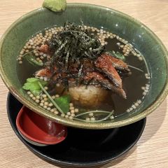 YUYU SUSHI User Photo