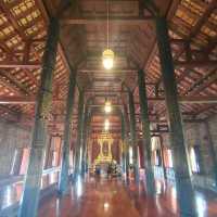วัดใหญ่สุวรรณารามวรวิหาร
จ.เพชรบุรี ชมตำหนักเก่า