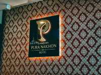 • Pura Nakhon Hotel : โรงแรมปุระนคร 🏩🛋️✨