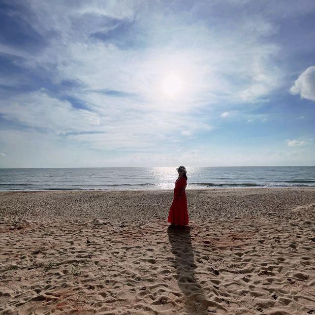 Great Beach with Sunrise view rooms