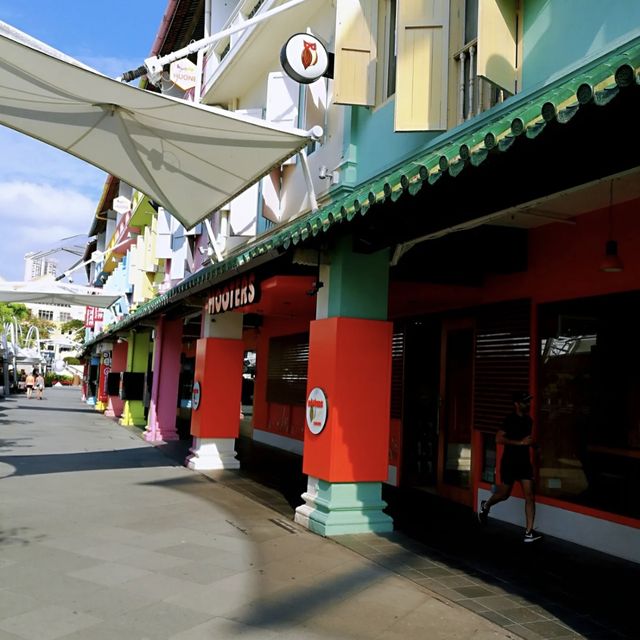 克拉碼頭⛵️彩色小屋⚓️🚉🍹