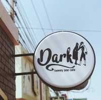 Dark 21 Cafe