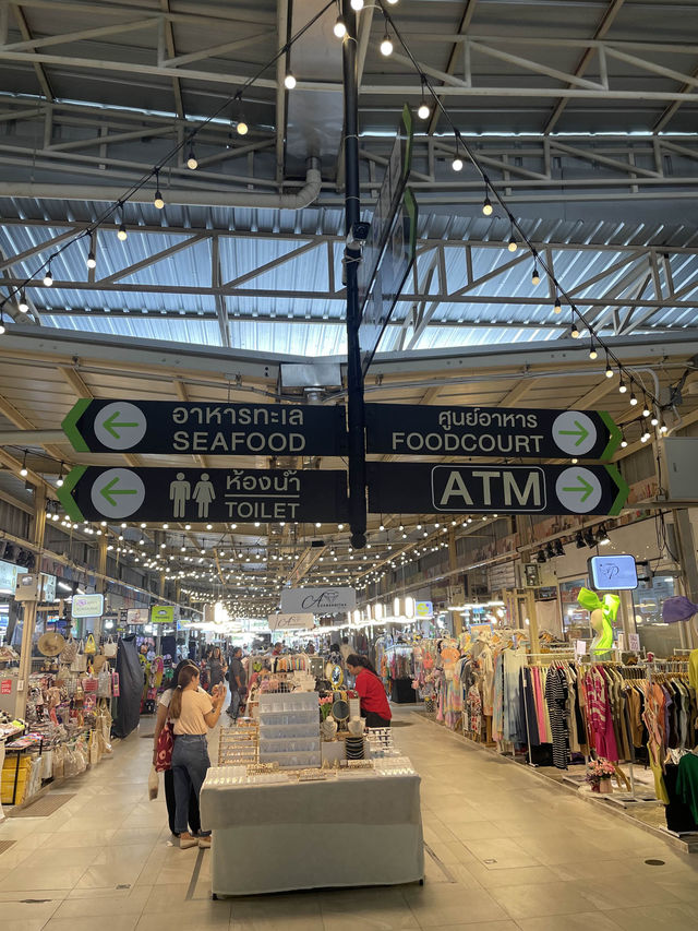 ตลาดสดธนบุรี