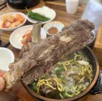 아차산 열심히 등산하고 든든하게 먹기 좋은 통갈비탕!