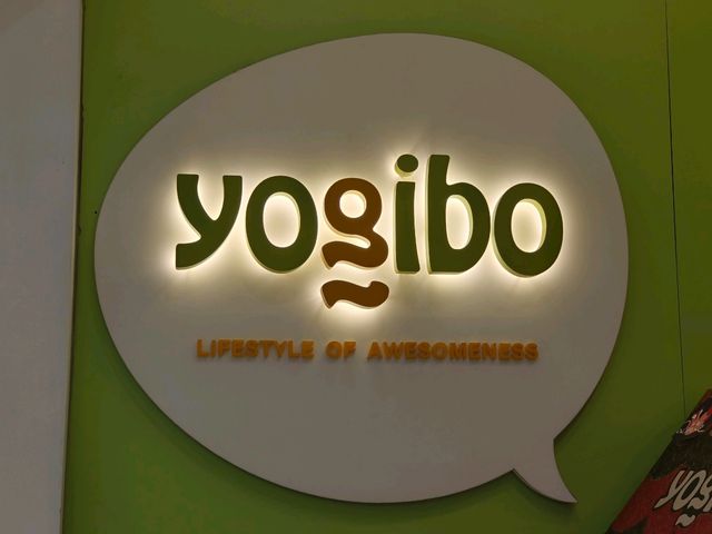 高雄夢時代-超萌玩偶抱枕店🎀|yogibo|(找一個兒童夥伴）