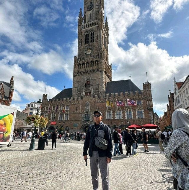 Brugge and Bruges.