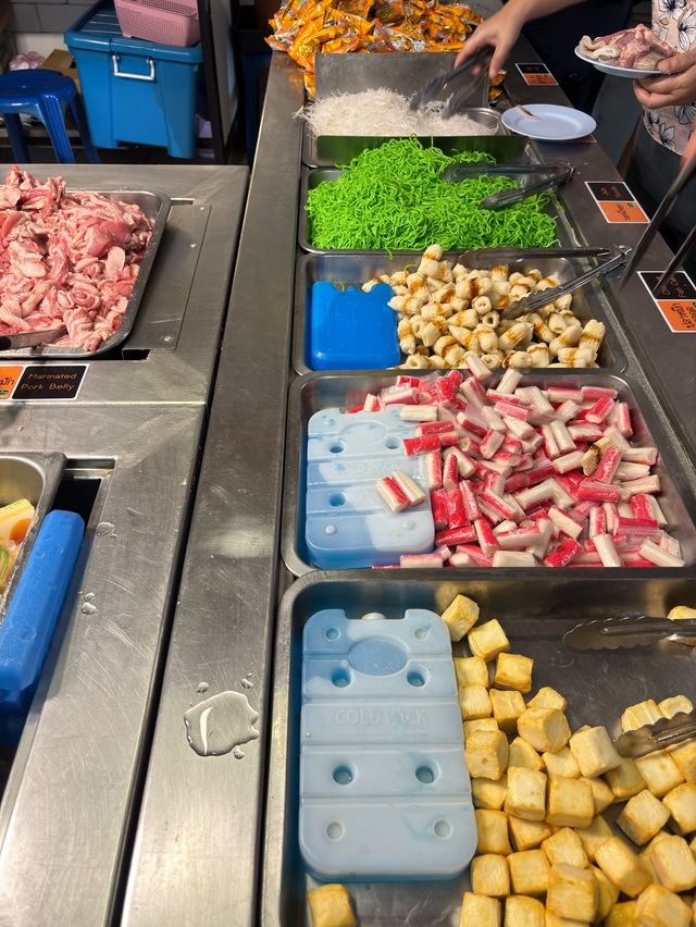 ช้างเผือกหมูกระทะ🥓🥩
