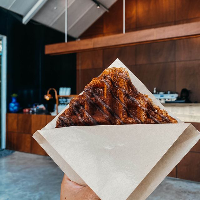 Croffle Studio by MOO YOO คาเฟ่ดีไซน์เท่ 
