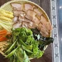 河內樂天百貨內的越南菜