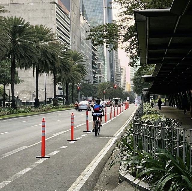 A Chill Afternoon at Ayala Triangle Gardens