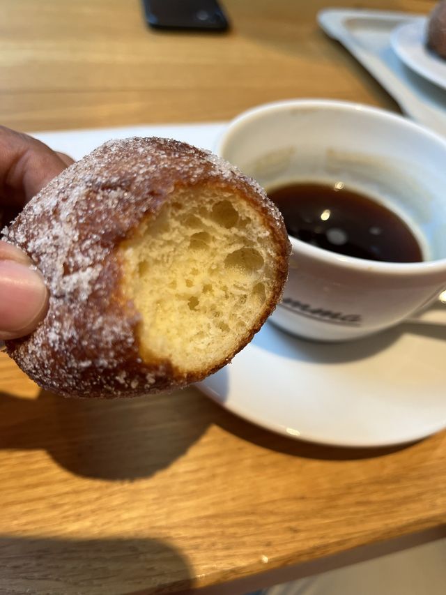 Hamma Café & Bakery