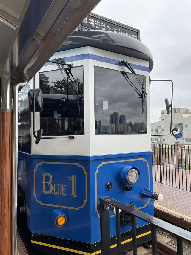釜山新景點 - 海雲台藍線公園列車 天空膠囊列車及海岸列車