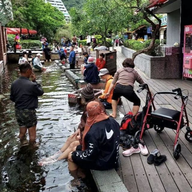 🏊‍♂️礁溪溫泉公園～放鬆無比💦